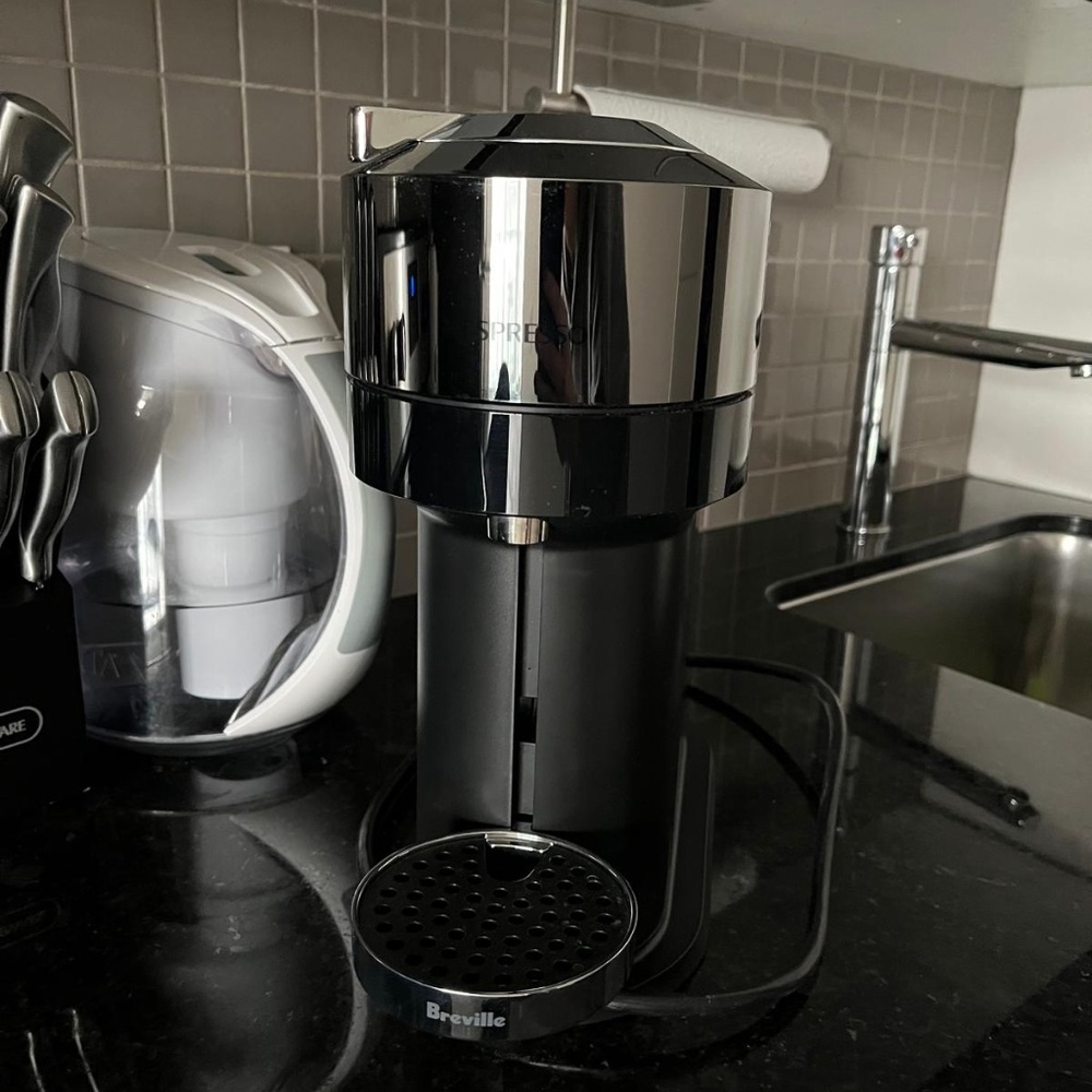 Nespresso Vertuo Next - Picture 3 of 4